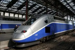 800px-TGV-Duplex_Paris